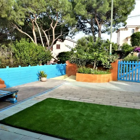 Casa Mutreku 1m From The Beach,2 Kitchens, 2 Showers شقة كالا ليبيروتو